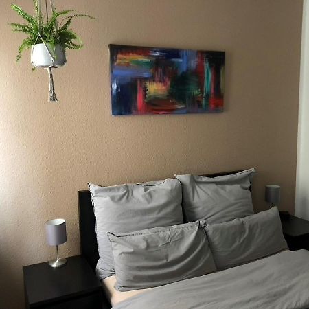 Gemuetliche 2 Zimmer Wohnung Neben Der Burg Krollwitz Esterno foto